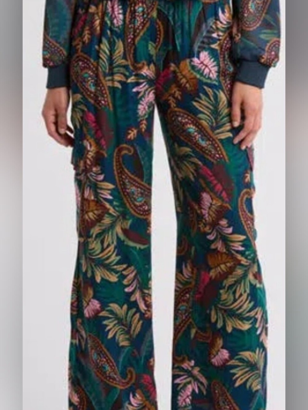 Tahari Teal Paisley Wide-Leg Pants with Multicolor Floral Print